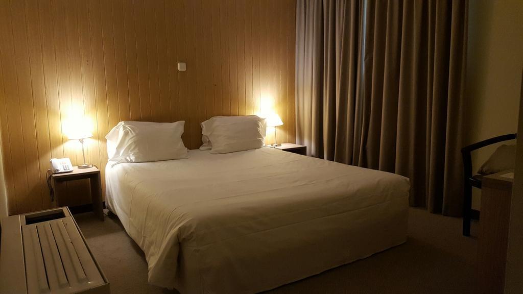 Ever Lisboa City Center Hotel Exterior photo