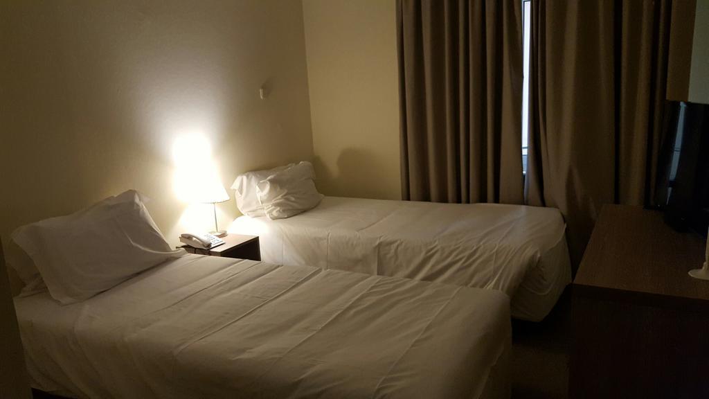 Ever Lisboa City Center Hotel Exterior photo
