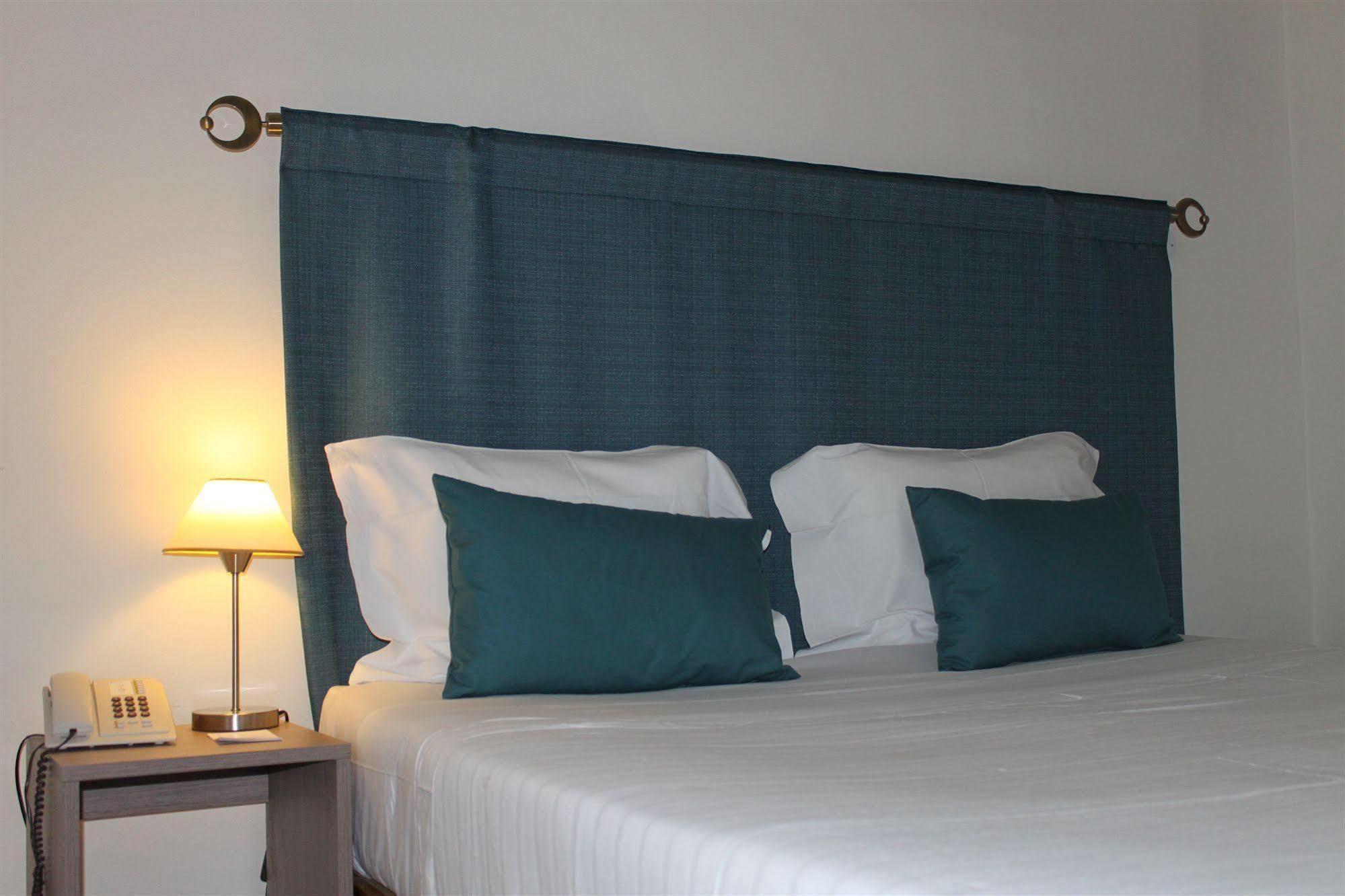 Ever Lisboa City Center Hotel Exterior photo